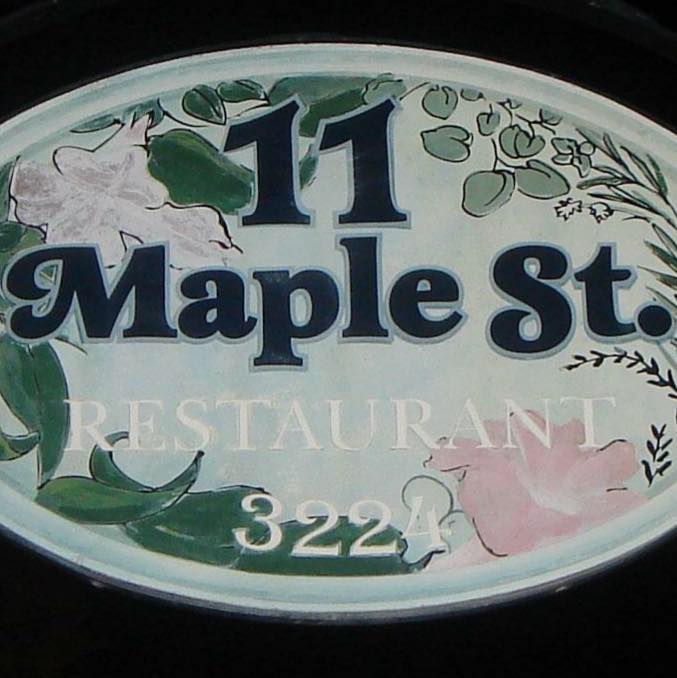 11 Maple Street Restaurant Places to Eat